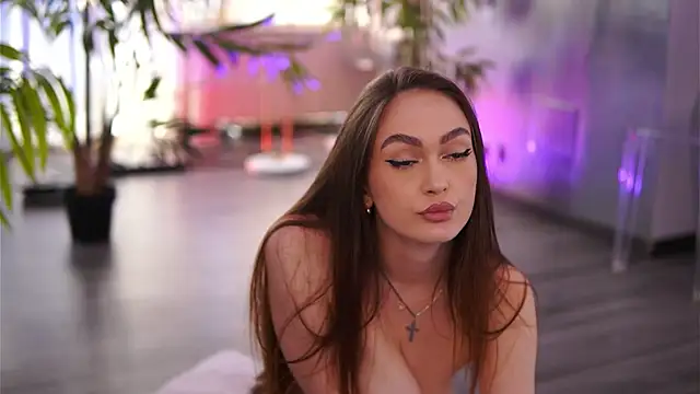 HotBustyBabeX webcam