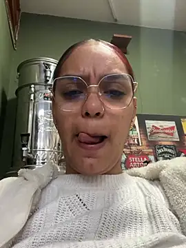 Sara-77 webcam