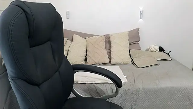 Isaac_Carter webcam