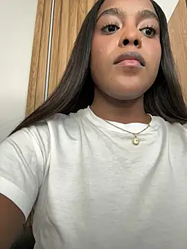 Emma_jonness webcam