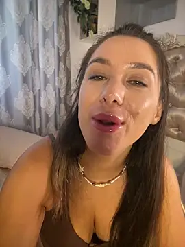HotXMom_ webcam