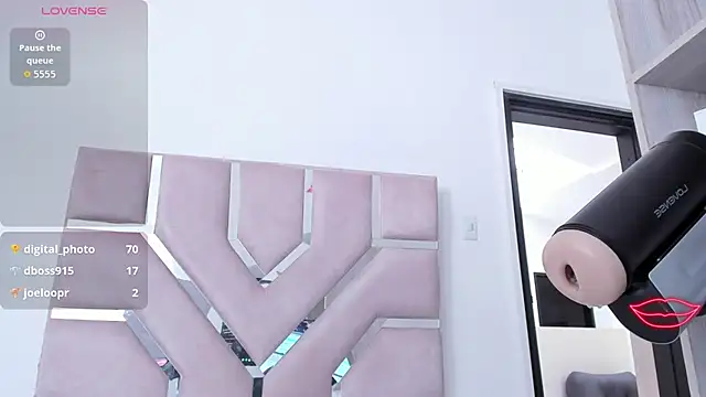 Thayler_jones webcam