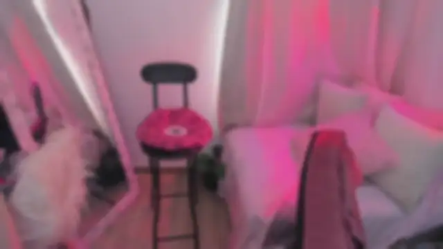 marianneloveee webcam