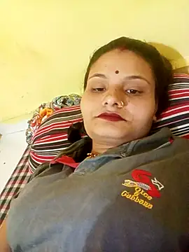 Priti_hote webcam