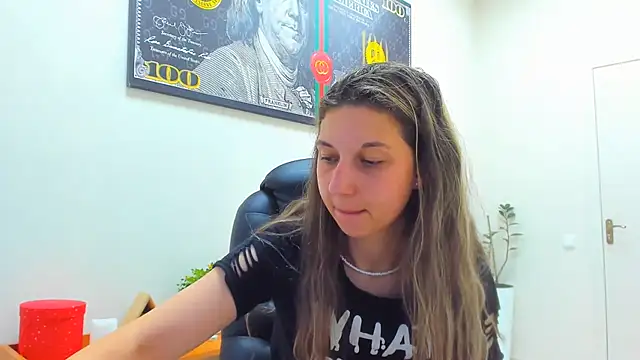 Ellina_Star webcam