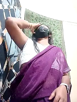 telugu_pellam143 webcam
