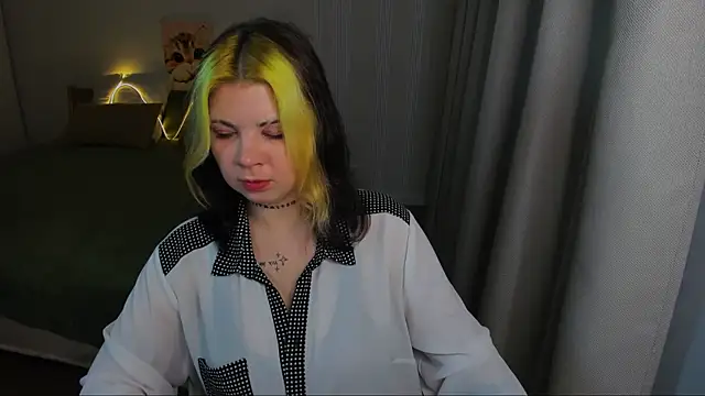 AliceSpencery webcam
