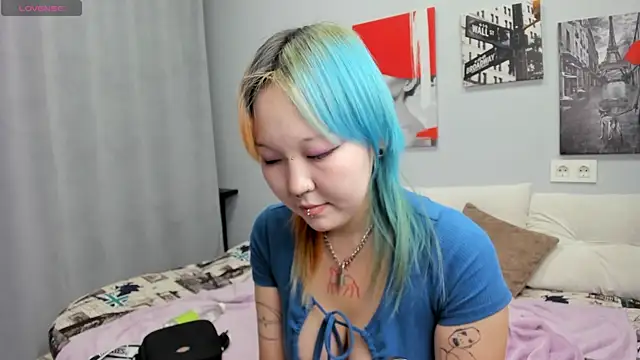 Cute__Kiko webcam