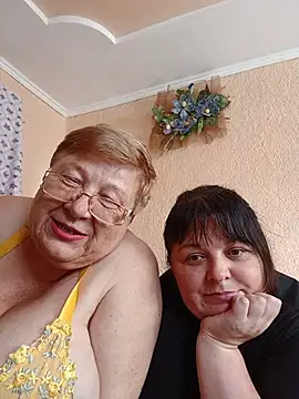 Lena_Gaby webcam