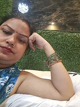 SHANVII live cam on StripChat