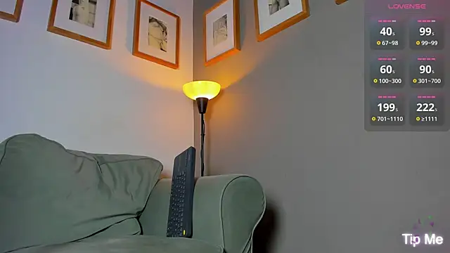 Ackerman_Eren_ webcam