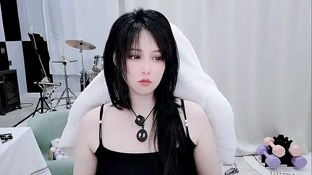 Evangelin-e live sex cam