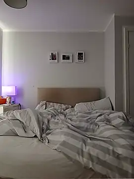 jaygirthy36 (Ask my age) - Wank and cum live
