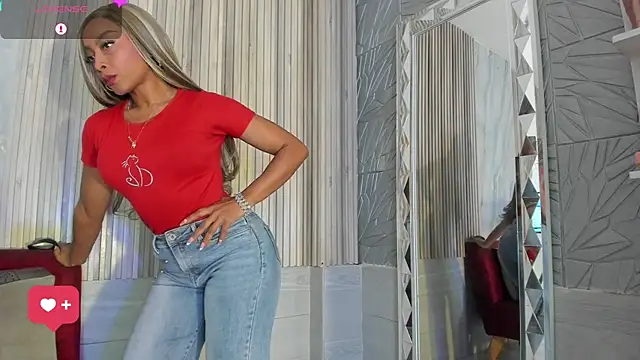 BriannaChelsea webcam