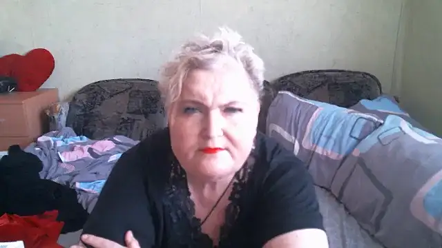 Lana555 live cam on StripChat