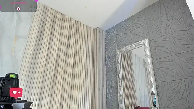 BriannaChelsea webcam