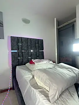 Natasharuso webcam