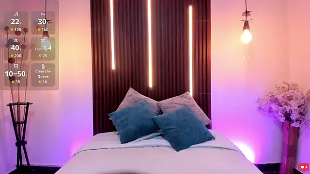 TaniaEyes webcam
