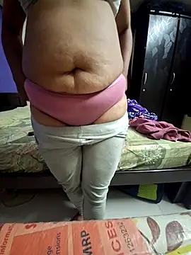 savitha_superb webcam