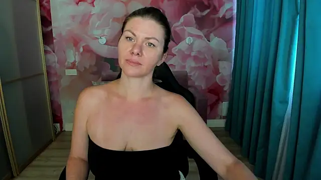 LunaKissesx webcam