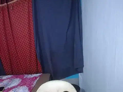BriannaCruz24 live cam