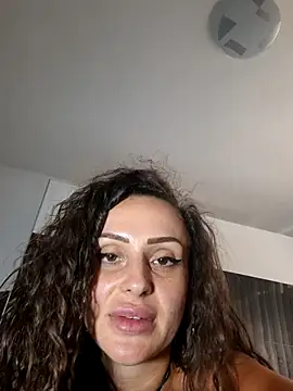 Caramellaa webcam