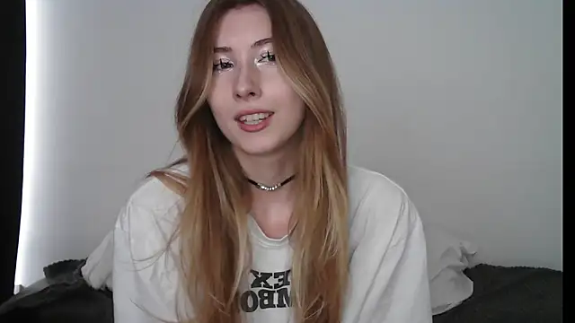 ErikaShyy webcam