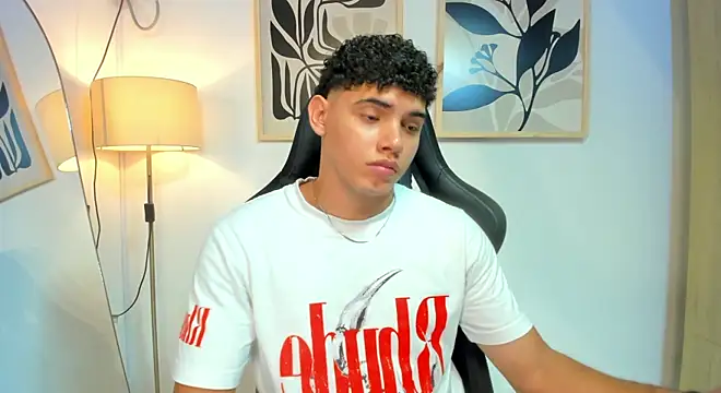 justin_payn14 webcam
