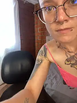 Megan-c webcam