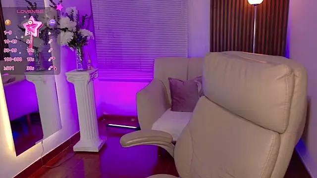 dahlia_grey webcam
