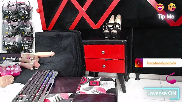 Hekate122 webcam