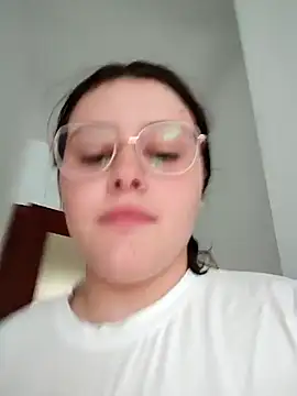 sari237 - Sari237's free webcam - UK Sex Cams