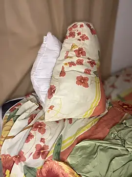 adelyn_vel (F young) - Show tits🍒