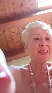 divinaerotica 🤧 live nude webcam