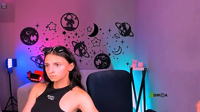 bella_dorn - Bella_dorn's free webcam - UK Sex Cams