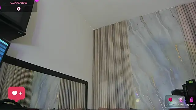BriannaChelsea webcam