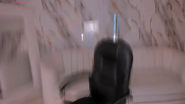 NatalieLewis webcam