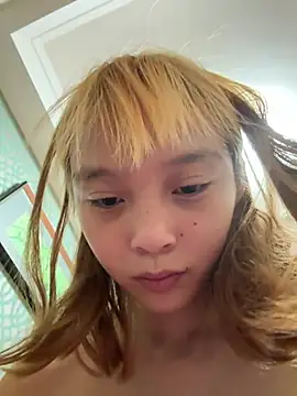 yangyang520-18girl webcam