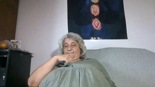 ExquisiteMature webcam