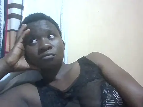 NaughtyNyra webcam