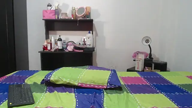 nathaly_jones_ webcam