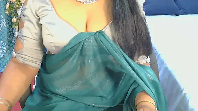 Mallu_Manisha