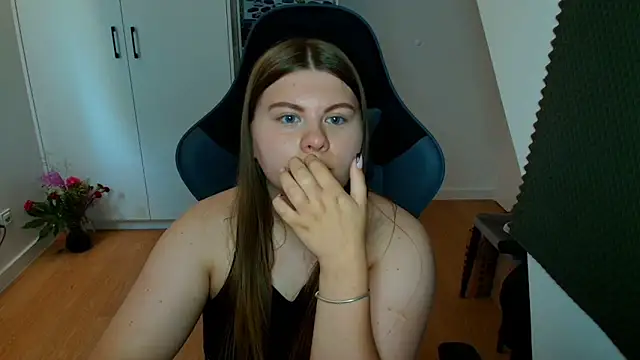 AbbyLuxee webcam