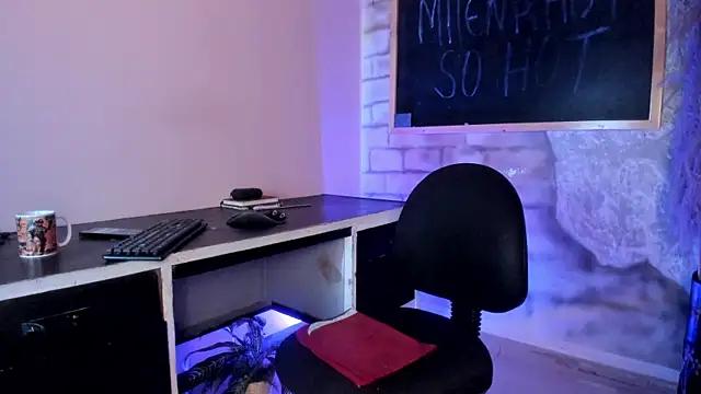 milenahot__69 webcam