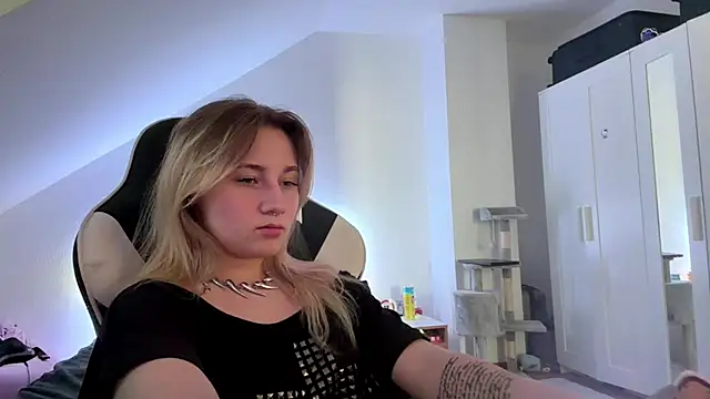 tutsiecutie webcam
