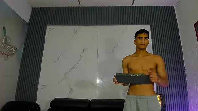 Kleymon_hot webcam