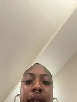 Cocochanel4567 webcam