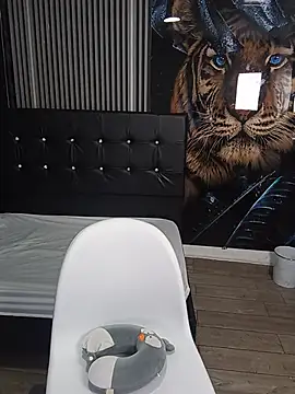 _Pamelamilff webcam