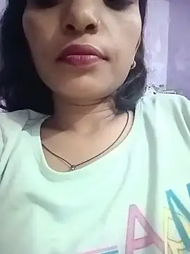 Aliya_21 webcam