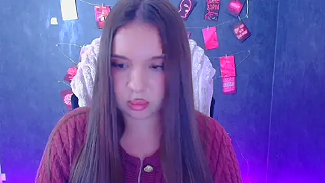 Camilla_Lovee webcam